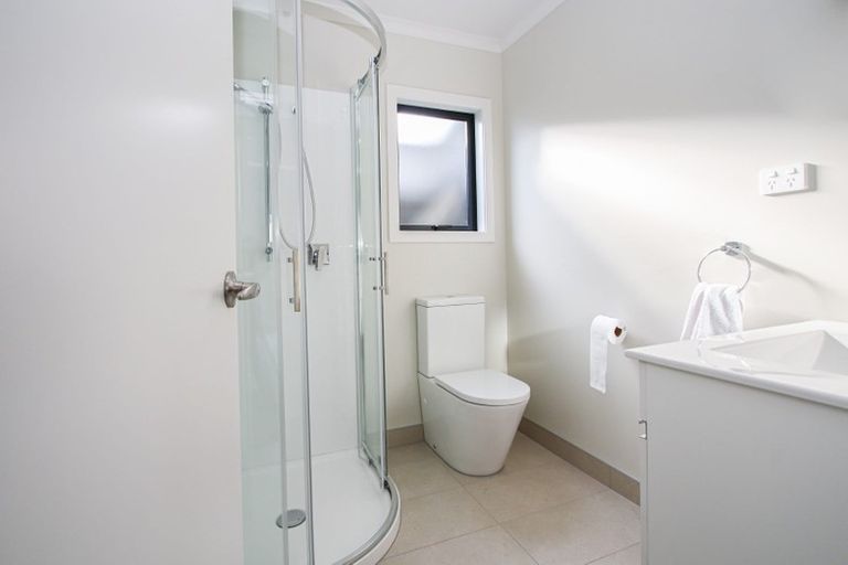 Photo of property in 3/146 Sandwich Road, Saint Andrews, Hamilton, 3200