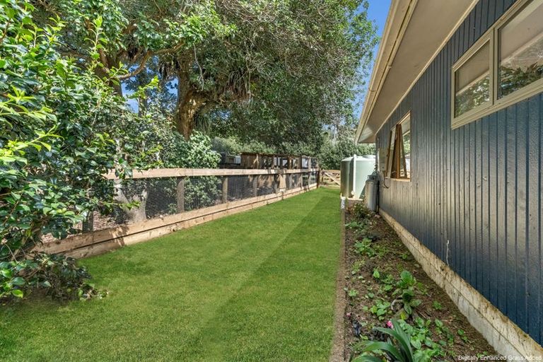 Photo of property in 17 Shipherd Road, Puni, Pukekohe, 2678