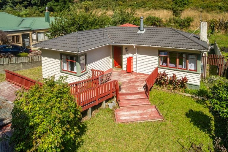 Photo of property in 82 Murphy Street, Toi Toi, Nelson, 7010