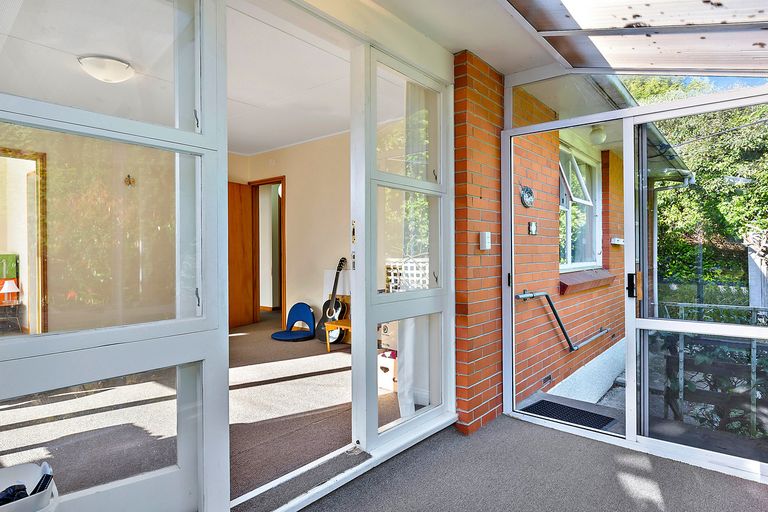 Photo of property in 42 Glenpark Avenue, Mornington, Dunedin, 9011