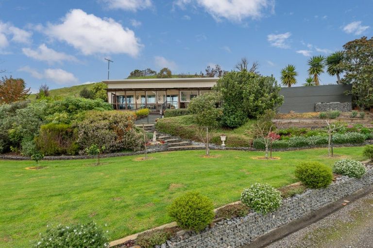 Photo of property in 639 Puketapu Road, Puketapu, Napier, 4183