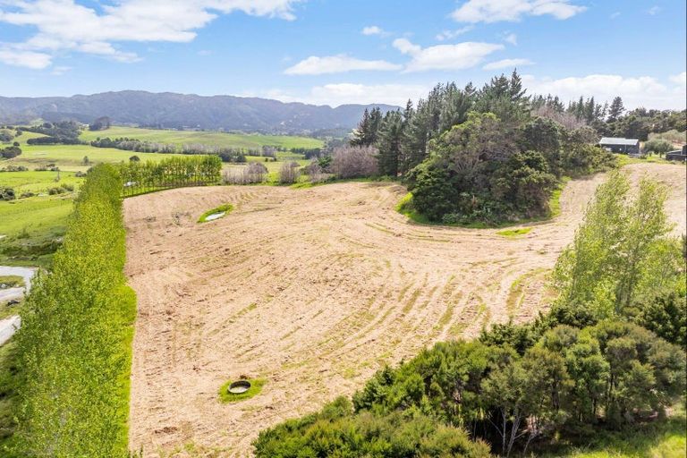 Photo of property in 2206 Cove Road, Mangawhai, 0573