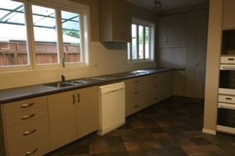 Photo of property in 17 Grosvenor Street, Cambridge, 3434