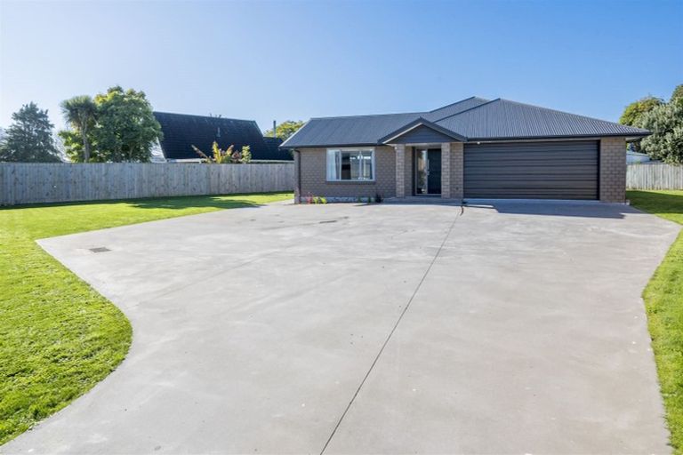 Photo of property in 5 Gladys Place, Levin, 5510