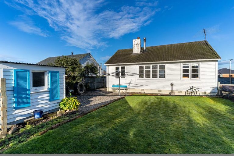 Photo of property in 6 Duthie Street, Milton, 9220