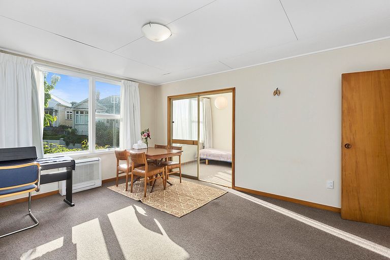 Photo of property in 42 Glenpark Avenue, Mornington, Dunedin, 9011