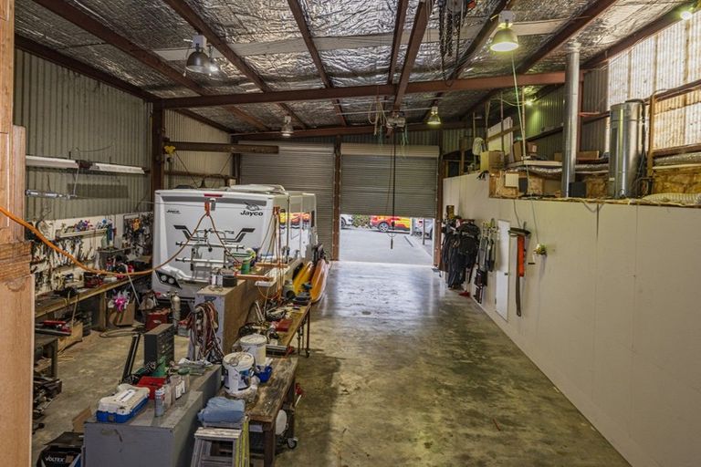 Photo of property in 22 Old Loop Road, Ngararatunua, Whangarei, 0176