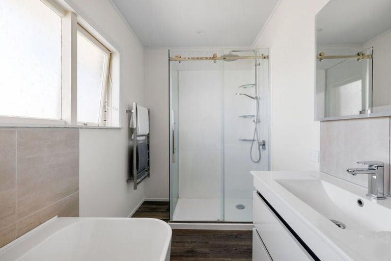 Photo of property in 12 Pelorus Street, Glenview, Hamilton, 3206