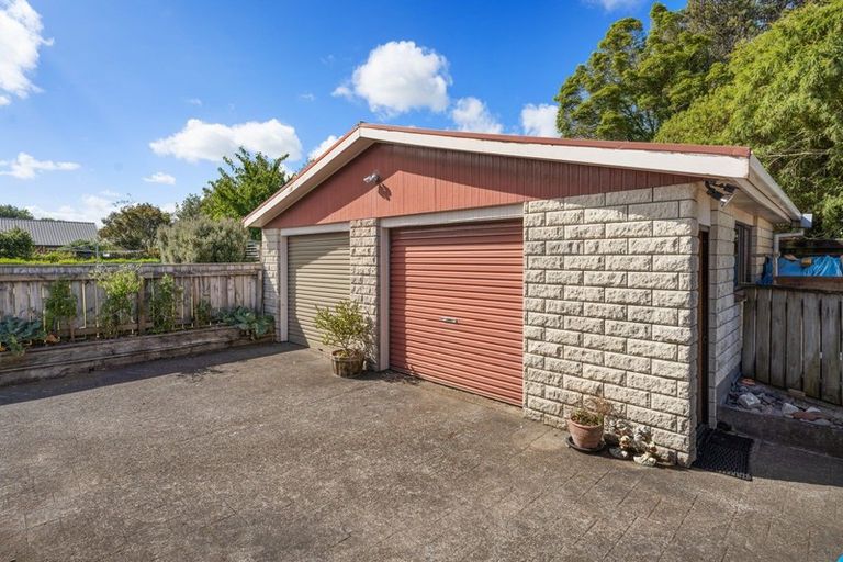 Photo of property in 20 Tawari Street, Inglewood, 4330