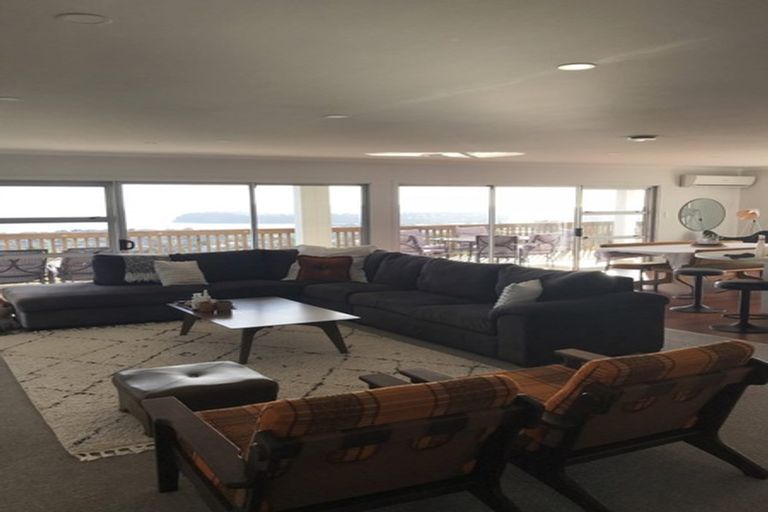 Photo of property in 489 Whangaparaoa Road, Stanmore Bay, Whangaparaoa, 0932