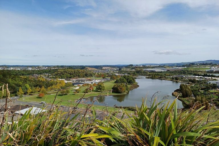 Photo of property in 25 Materawaho Way, Pyes Pa, Tauranga, 3112