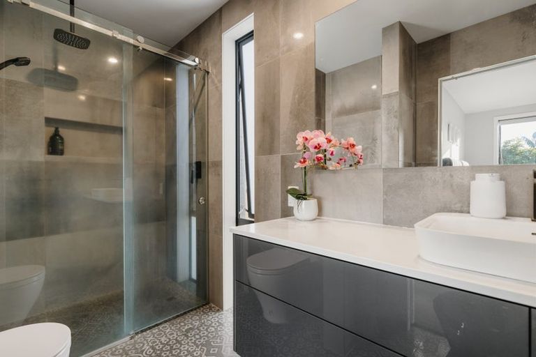 Photo of property in 67 Oceanview Road, Mount Maunganui, 3116