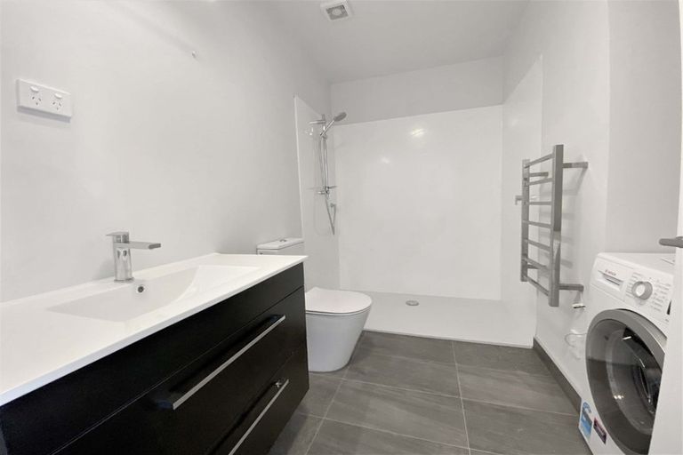 Photo of property in 12/2 Hindmarsh Street, Johnsonville, Wellington, 6037