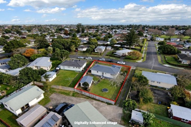 Photo of property in 58 Addington Avenue, Manurewa, Auckland, 2102