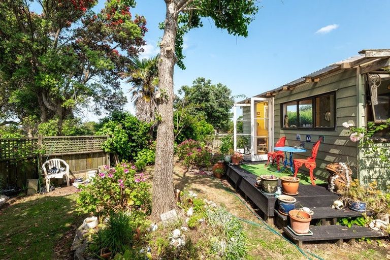 Photo of property in 20 Papaunahi Road, Bowentown, Katikati, 3177