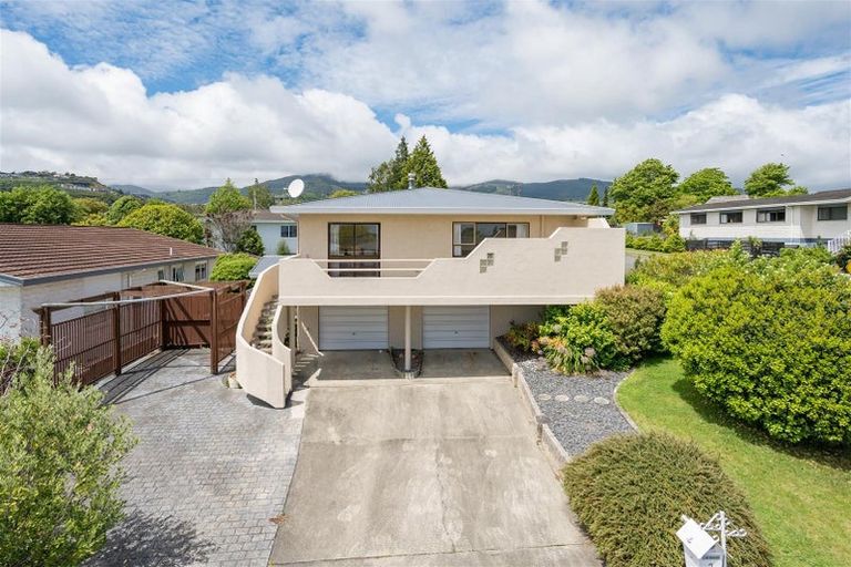 Photo of property in 2 Porritt Place, Stoke, Nelson, 7011