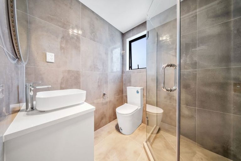 Photo of property in 4 Tukauri Place, Papakura, 2110