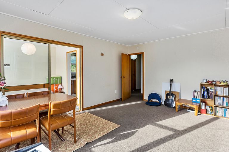 Photo of property in 42 Glenpark Avenue, Mornington, Dunedin, 9011