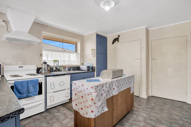 Photo of property in 38 Weaver Street, Oamaru North, Oamaru, 9400