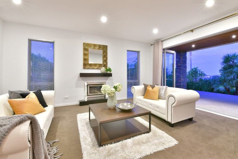 Photo of property in 2 Palm View Terrace, Gulf Harbour, Whangaparaoa, 0930