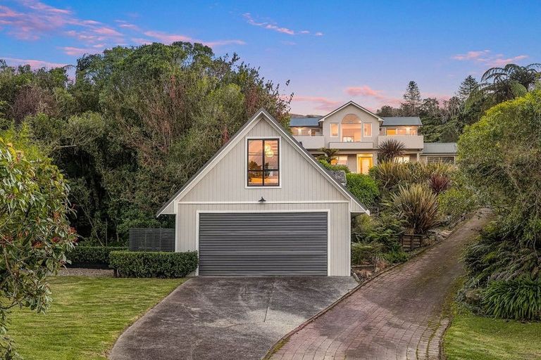 Photo of property in 176 Spencer Road, Lake Tarawera, Rotorua, 3076