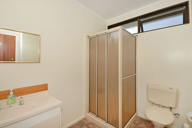 Photo of property in 56b King Street, Hikurangi, 0114