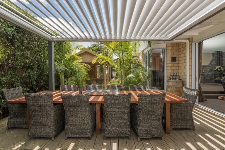 Photo of property in 108 Moffat Road, Bethlehem, Tauranga, 3110
