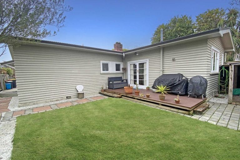 Photo of property in 10 Strauss Place, Somerfield, Christchurch, 8024