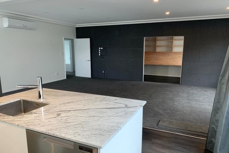 Photo of property in 10 Aroha Street, Pegasus, 7612