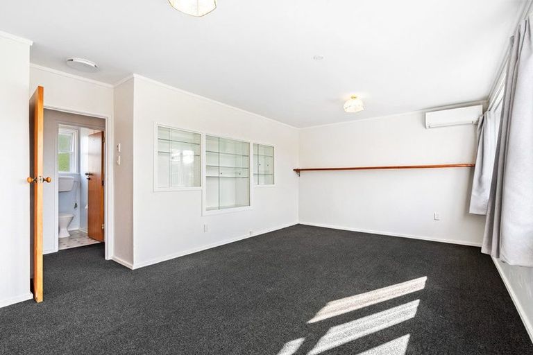Photo of property in 55 Second Avenue, Avenues, Whangarei, 0110