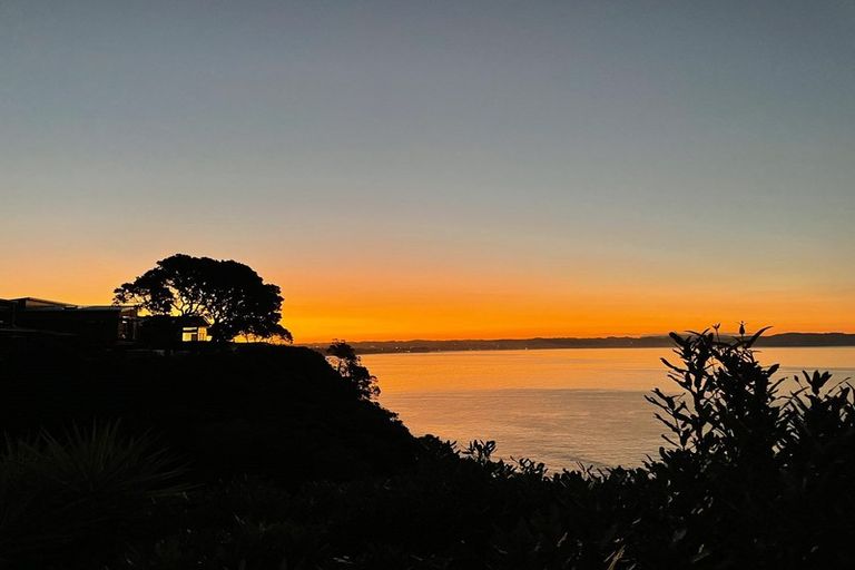 Photo of property in 90 Ardern Avenue, Stanmore Bay, Whangaparaoa, 0932