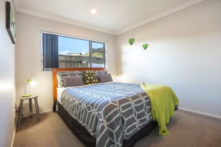 Photo of property in 12 Spritsail Place, Whitby, Porirua, 5024