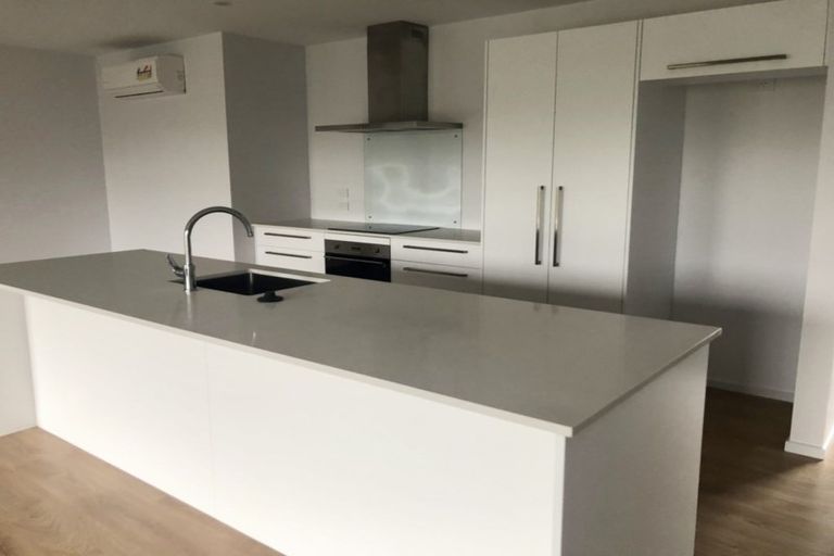 Photo of property in 5 Bellbird Lane, Marshland, Christchurch, 8083