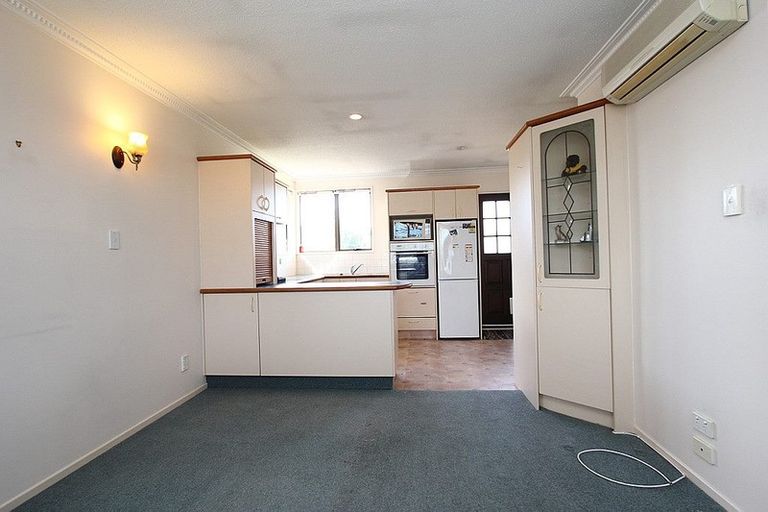 Photo of property in 10 Veitches Road, Casebrook, Christchurch, 8051