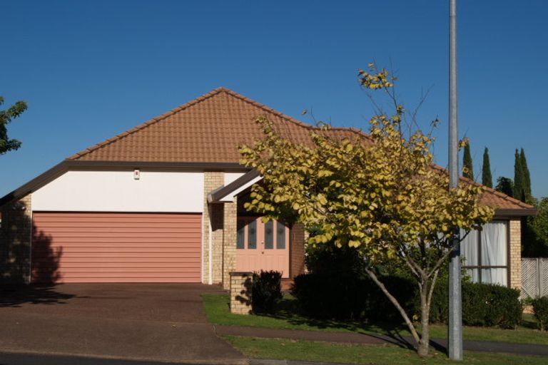 Photo of property in 8 Kilimanjaro Drive, Northpark, Auckland, 2013