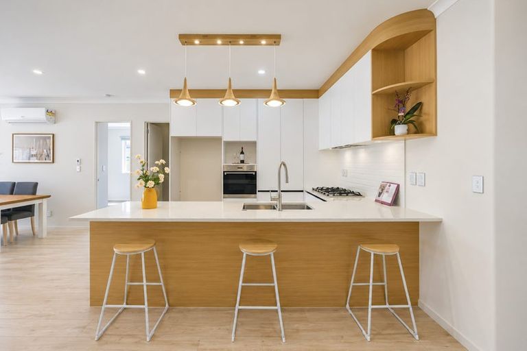 Photo of property in 3 Konoba Avenue, Kumeu, 0810
