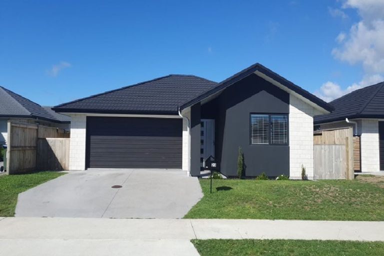 Photo of property in 23 Furlong Road, Papamoa, 3118