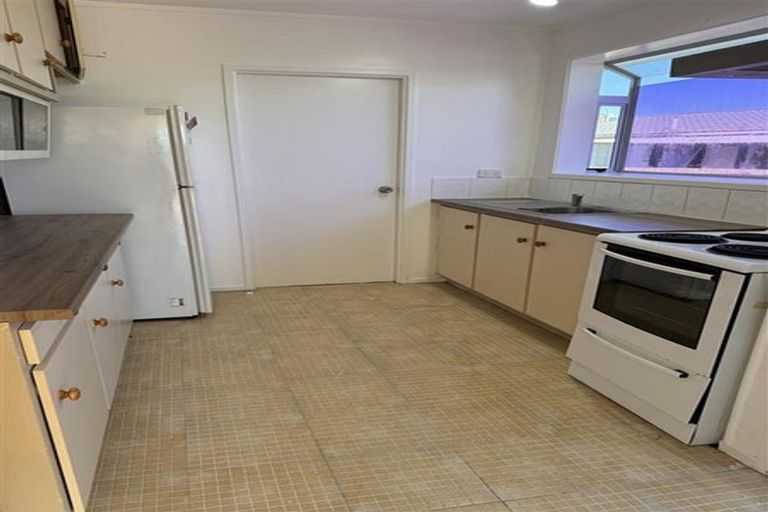 Photo of property in 36 Reelick Avenue, Pakuranga Heights, Auckland, 2010