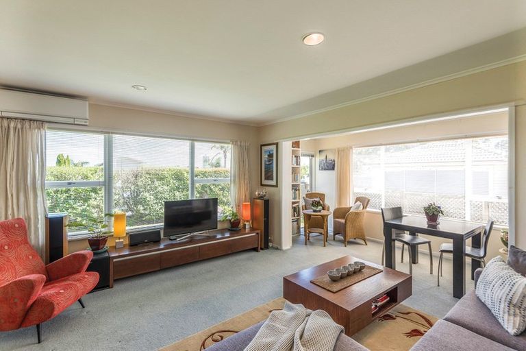 Photo of property in 1/221 Hurstmere Road, Takapuna, Auckland, 0622