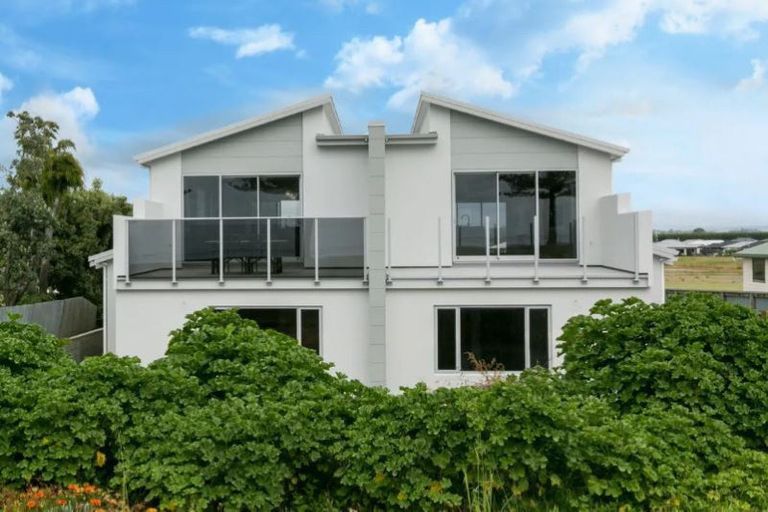 Photo of property in 136c Te Awa Avenue, Te Awa, Napier, 4110