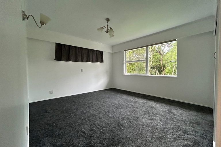 Photo of property in 5 Lynn Road, Bayview, Auckland, 0629