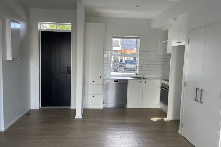 Photo of property in 107 Coronation Street, Spreydon, Christchurch, 8024