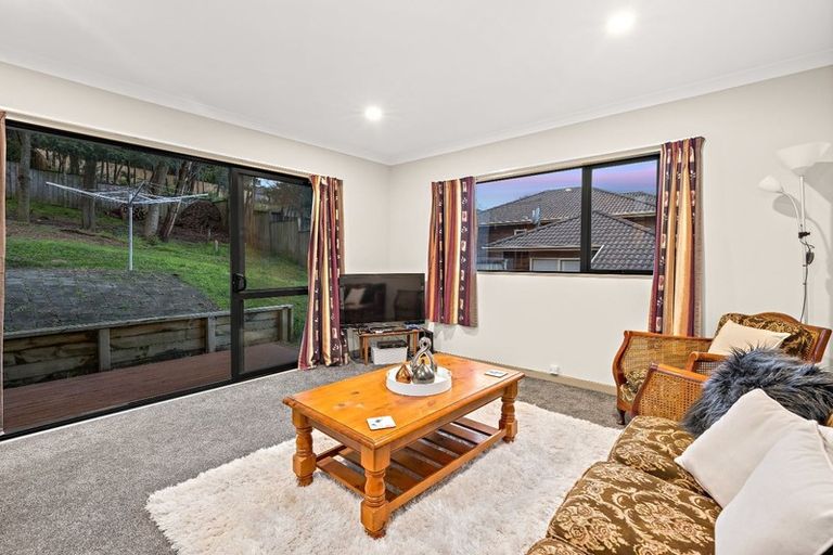 Photo of property in 45 Helleur Road, Massey, Auckland, 0614