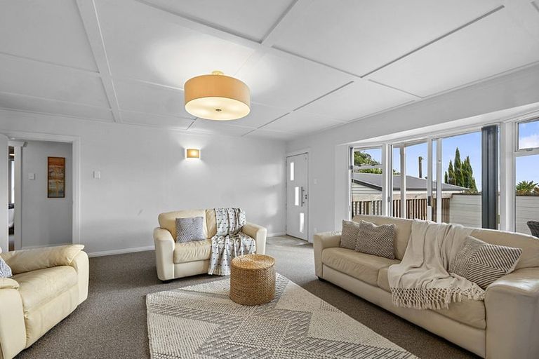 Photo of property in 89 Paynters Avenue, Strandon, New Plymouth, 4312