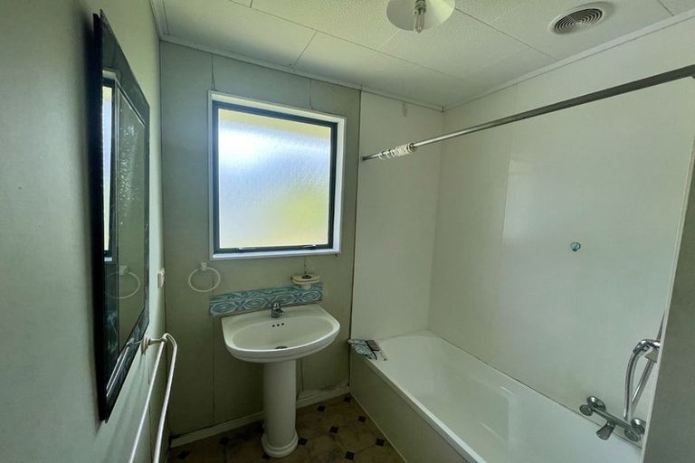 Photo of property in 680 Haruru Road, Kaukapakapa, 0873