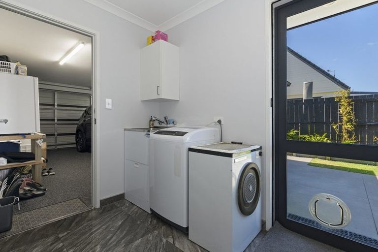 Photo of property in 26 Charlotte Drive, Omokoroa, 3114