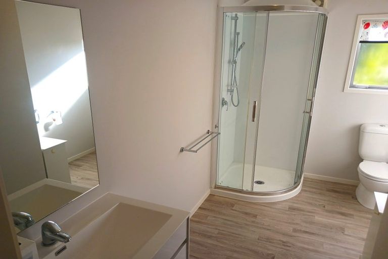 Photo of property in 6 Protea Drive, Cable Bay, 0420