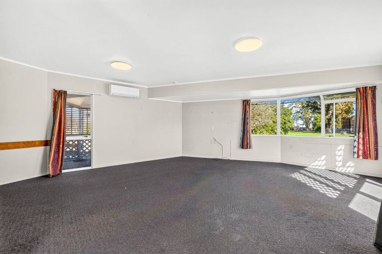 Photo of property in 37 Garland Drive, St Andrews, Hamilton, 3200