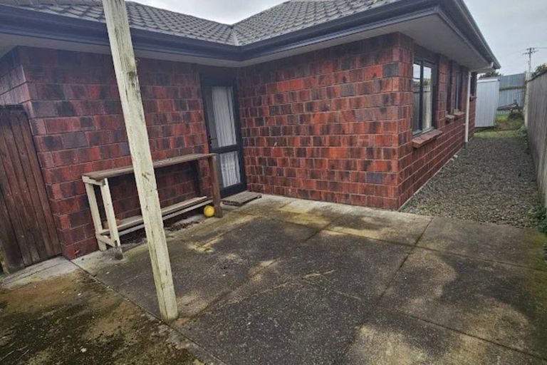 Photo of property in 12b Sussex Street, Levin, 5510