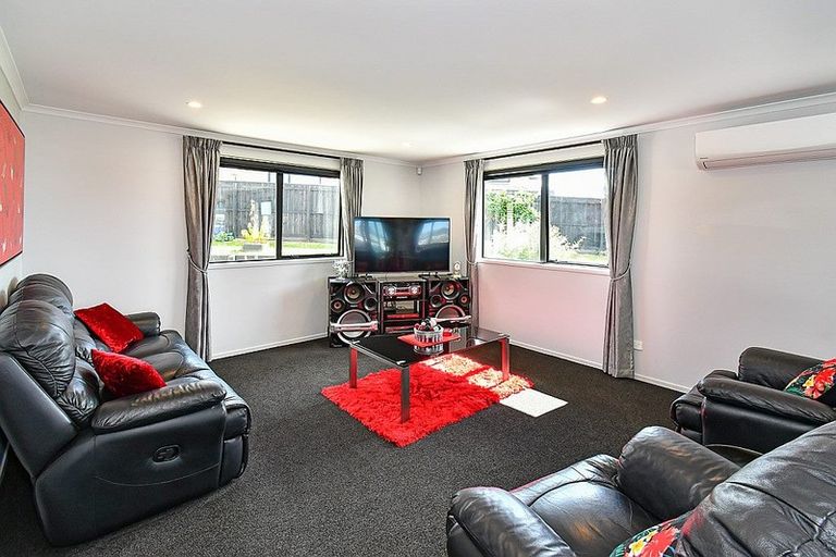 Photo of property in 11 Ulcoats Lane, Pokeno, 2402